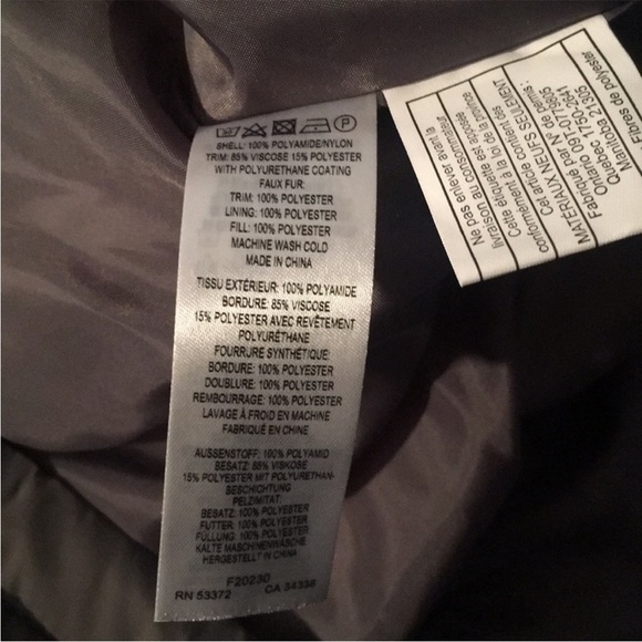 French Connection Grey Hooded Puffer Coat Size Small - Picture 6 of 6